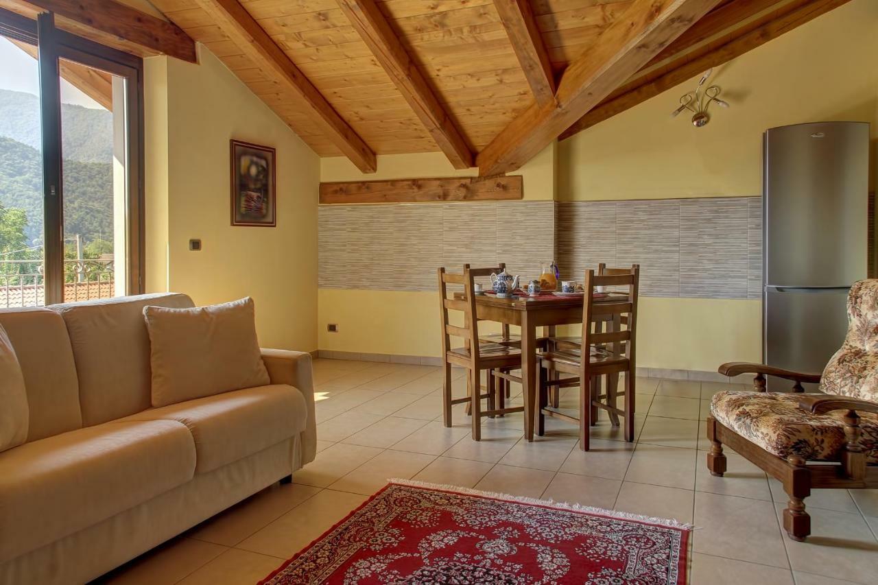 B&B Doria Valle Maira Roccabruna Exteriör bild