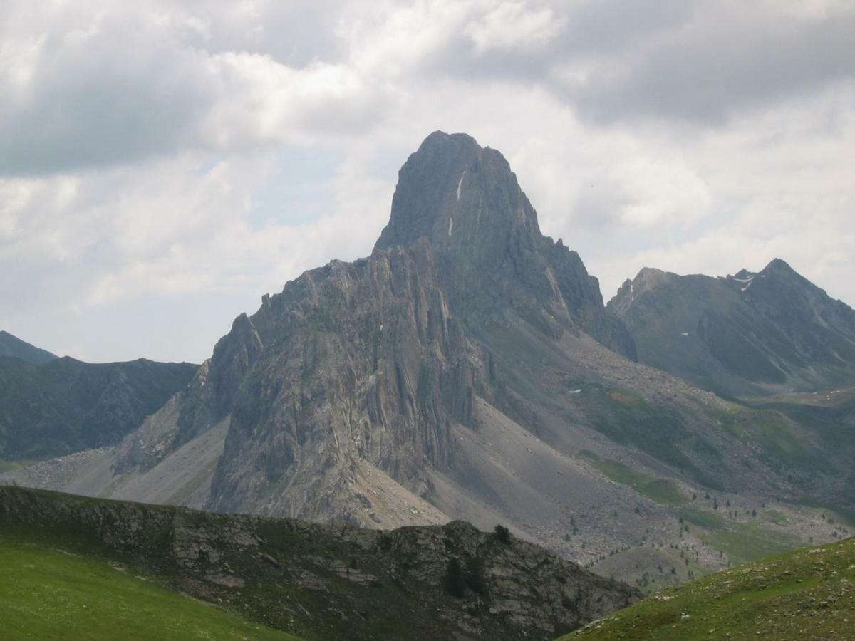 B&B Doria Valle Maira Roccabruna Exteriör bild